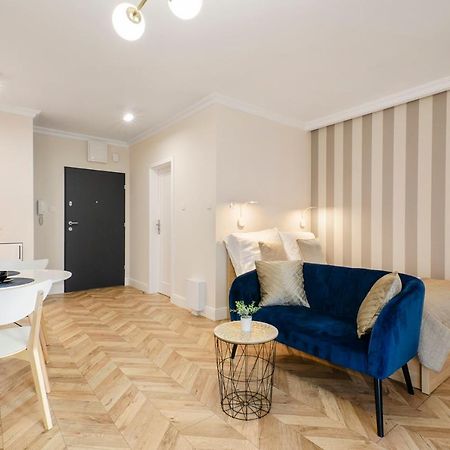 Sky Home- Blue Apartament -Manufaktura, Bezplatny Parking, Klima, Dostep Na Kod ウッチ エクステリア 写真